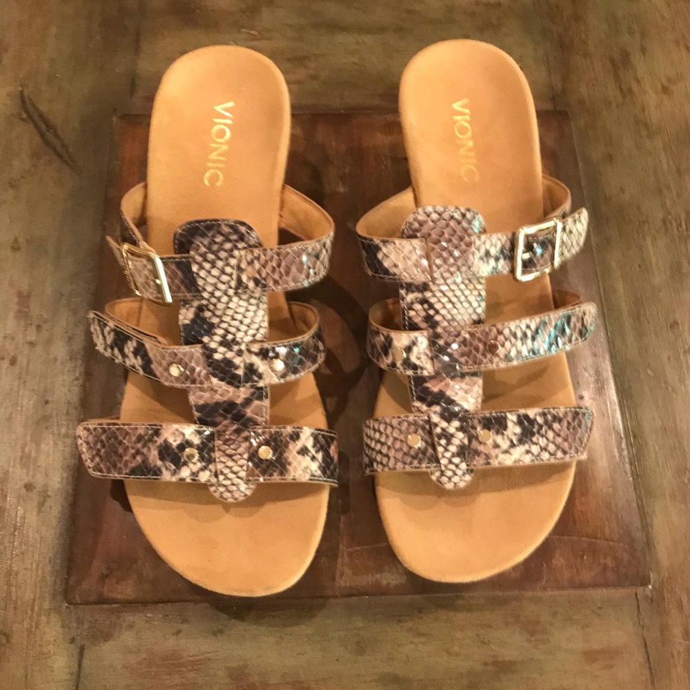 Vionic Radia Sz 8M Snake Skin Sandals - Never worn
